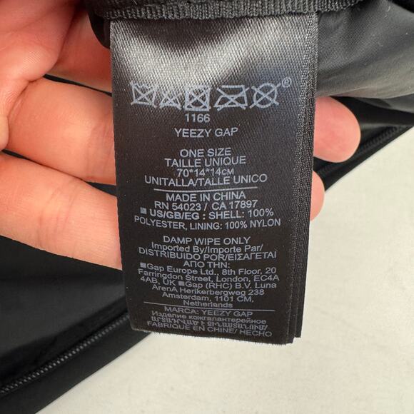 Yeezy Gap x Balenciaga Black Snake Bag - Picture 7 of 9